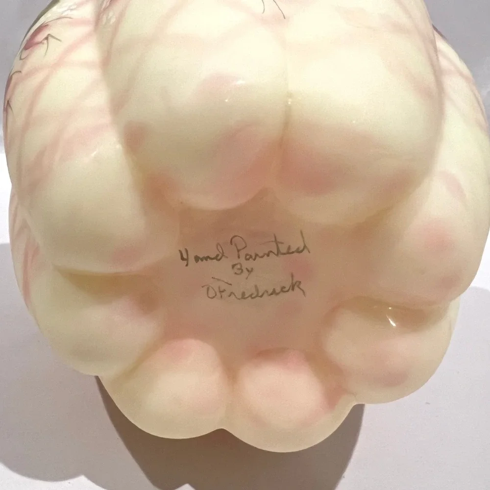 Large Fenton Burmese Custard Diamond Optic Vase 9.5